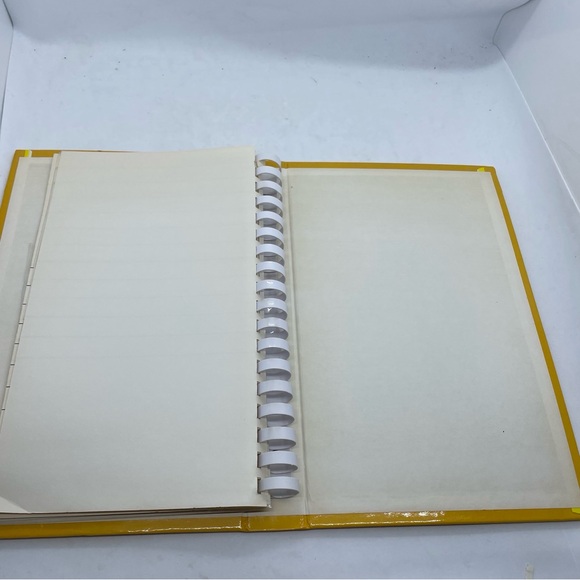 VINTAGE Walt Disney World Photo Album - 72 Photos Unused RARE - Picture 6 of 8